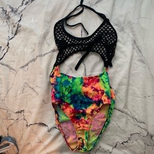 Rave With Mi Gente 💛